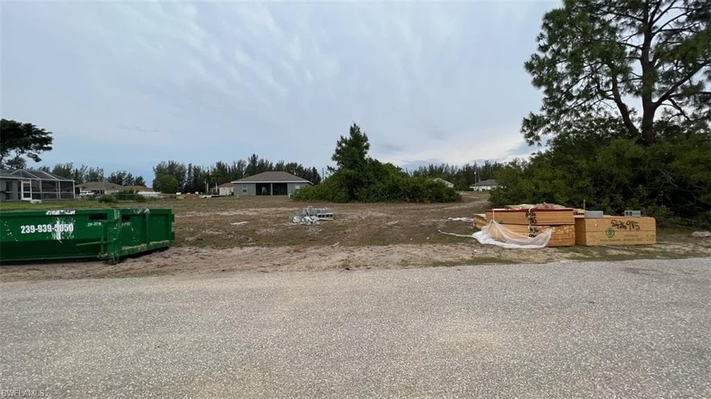 1840 NW 20th AVE CAPE CORAL, FL 33993
