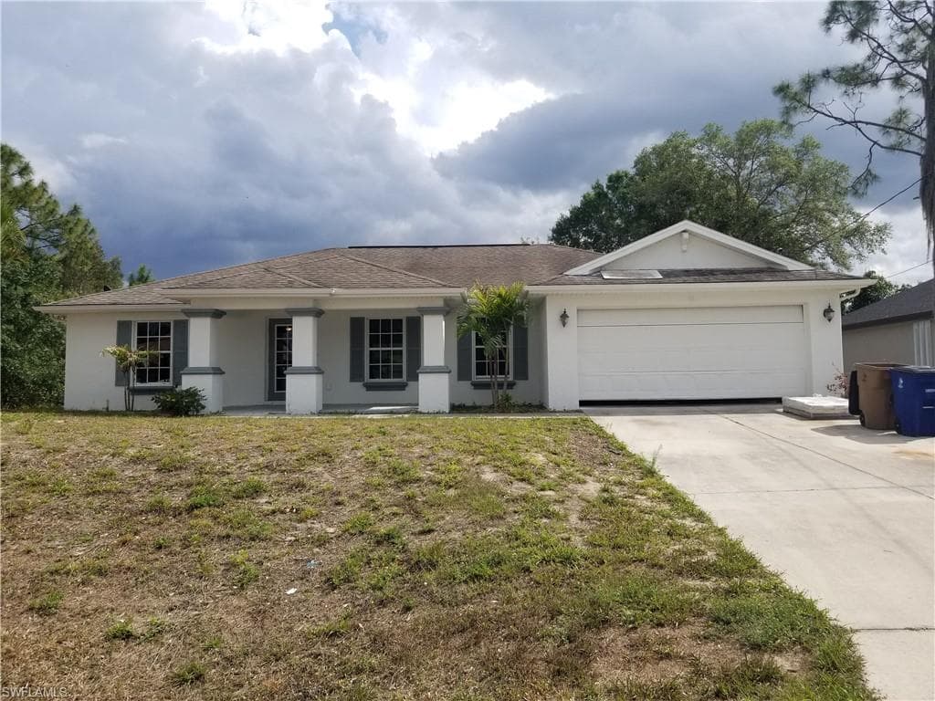 4111 9th ST SW LEHIGH ACRES, FL 33976