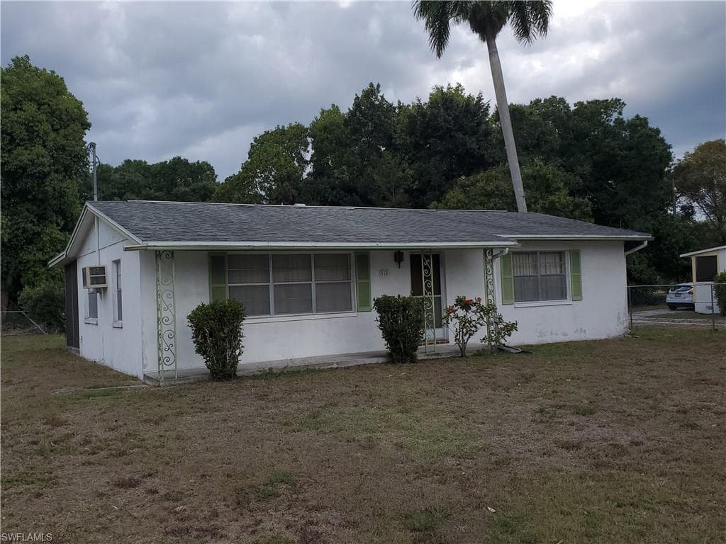418 Johnson AVE FORT MYERS, FL 33905