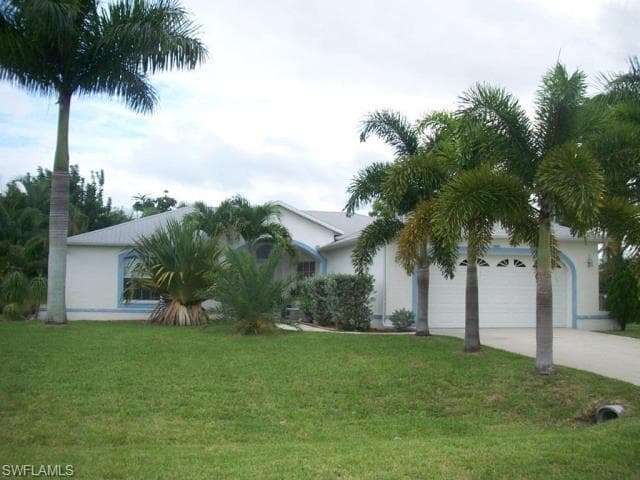 2215 9th TER CAPE CORAL, FL 33990