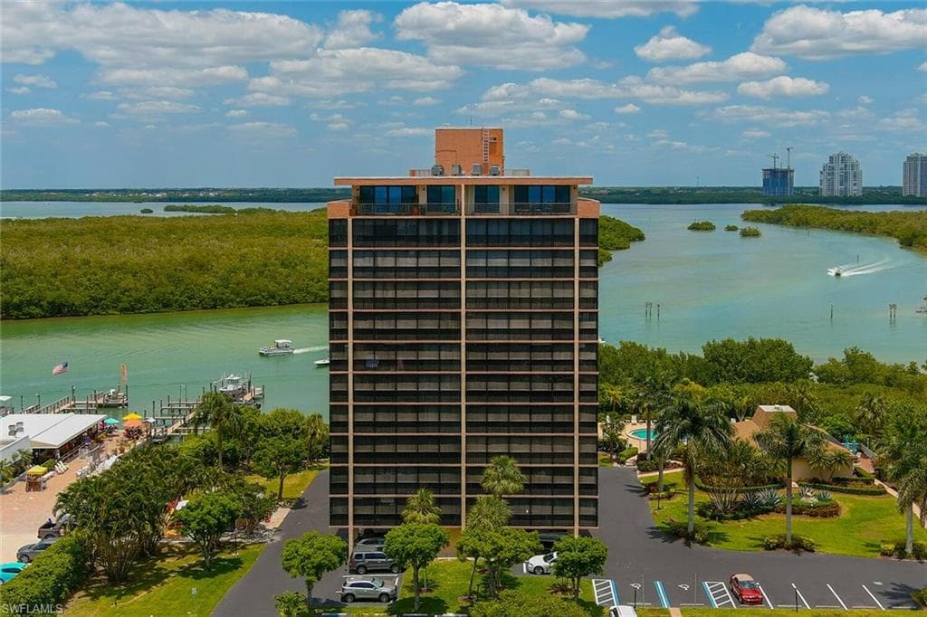 26131 Hickory BLVD 1C BONITA SPRINGS, FL 34134