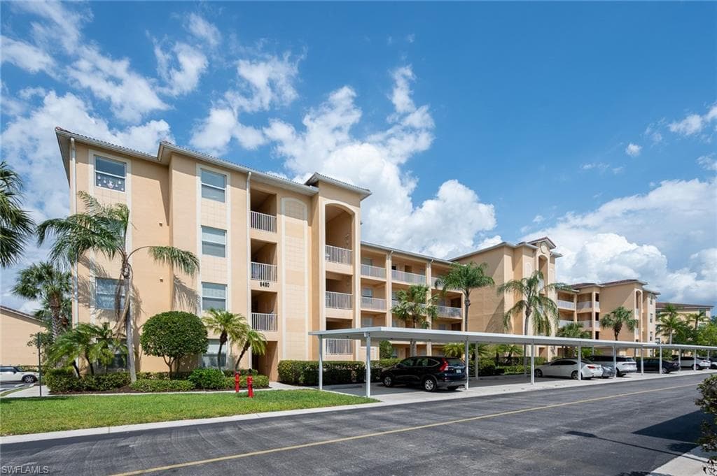 8490 Kingbird LOOP 933 ESTERO, FL 33967