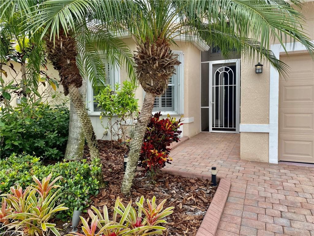 9336 Sun River WAY ESTERO, FL 33928