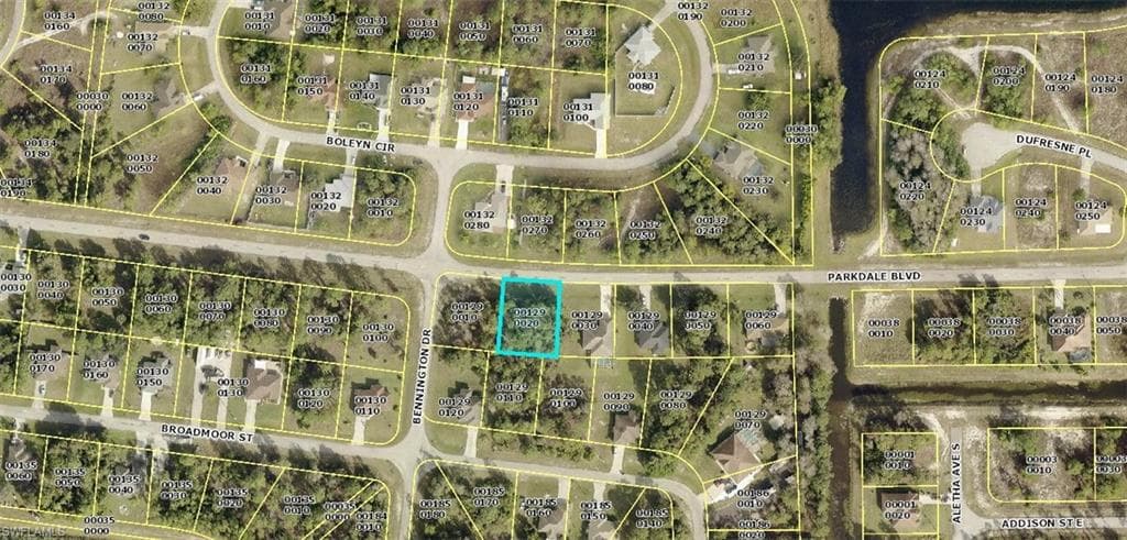434 Parkdale BLVD LEHIGH ACRES, FL 33974
