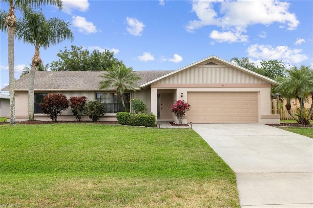 412 SW 32nd TER CAPE CORAL, FL 33914