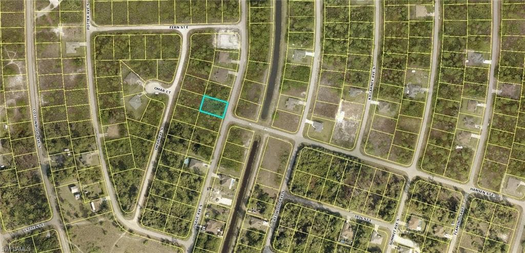 520 Osage AVE S LEHIGH ACRES, FL 33974