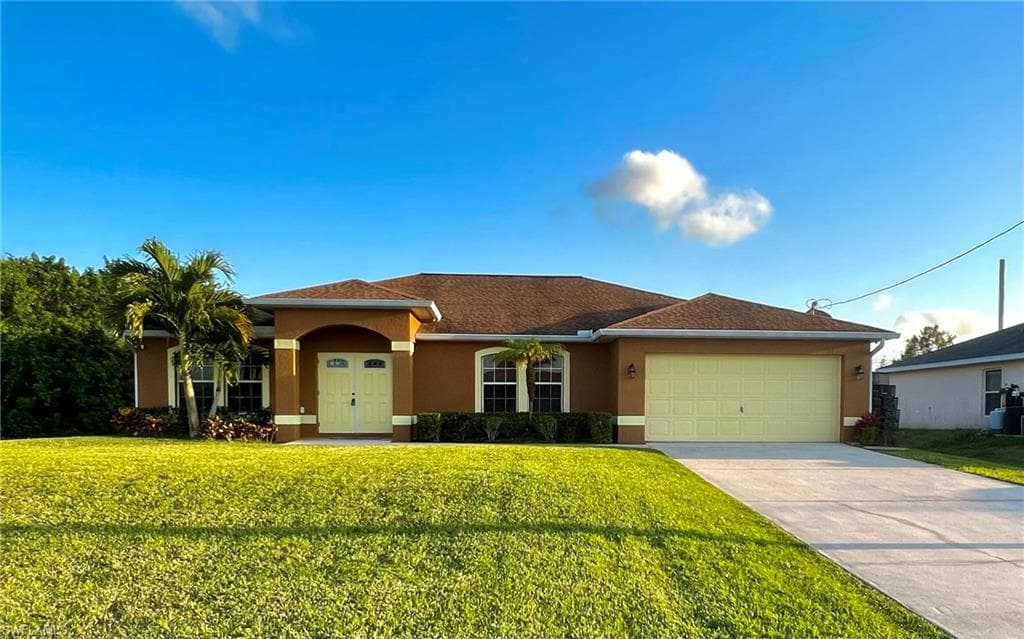 2028 NE 40th ST CAPE CORAL, FL 33909