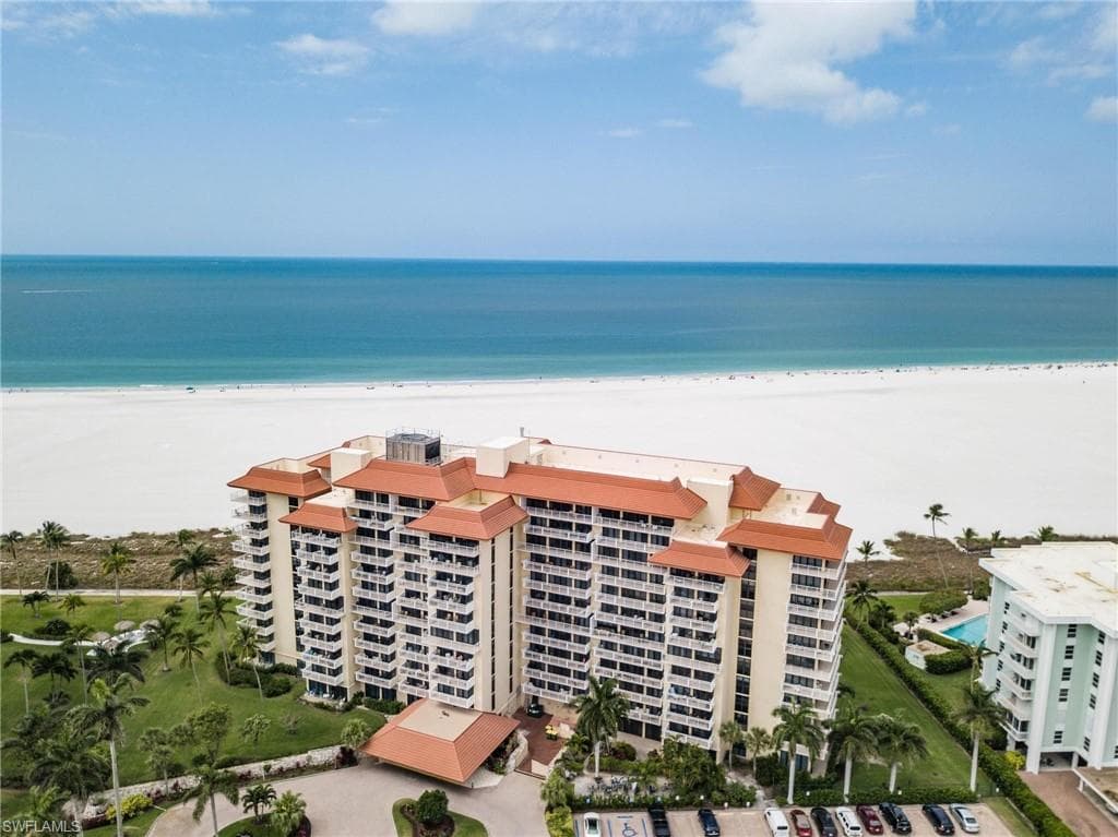 180 Seaview CT 200 MARCO ISLAND, FL 34145