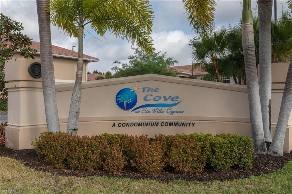 8513 Bernwood Cove LOOP 211 FORT MYERS, FL 33966