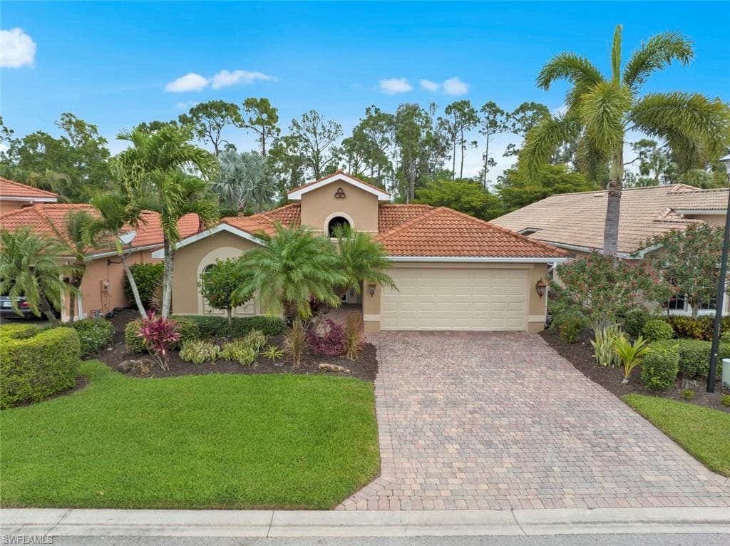 9120 Astonia WAY ESTERO, FL 33967