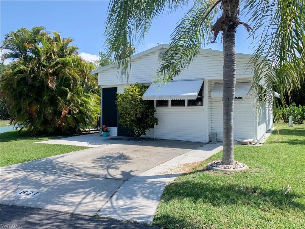 19681 Summerlin RD 631 FORT MYERS, FL 33908