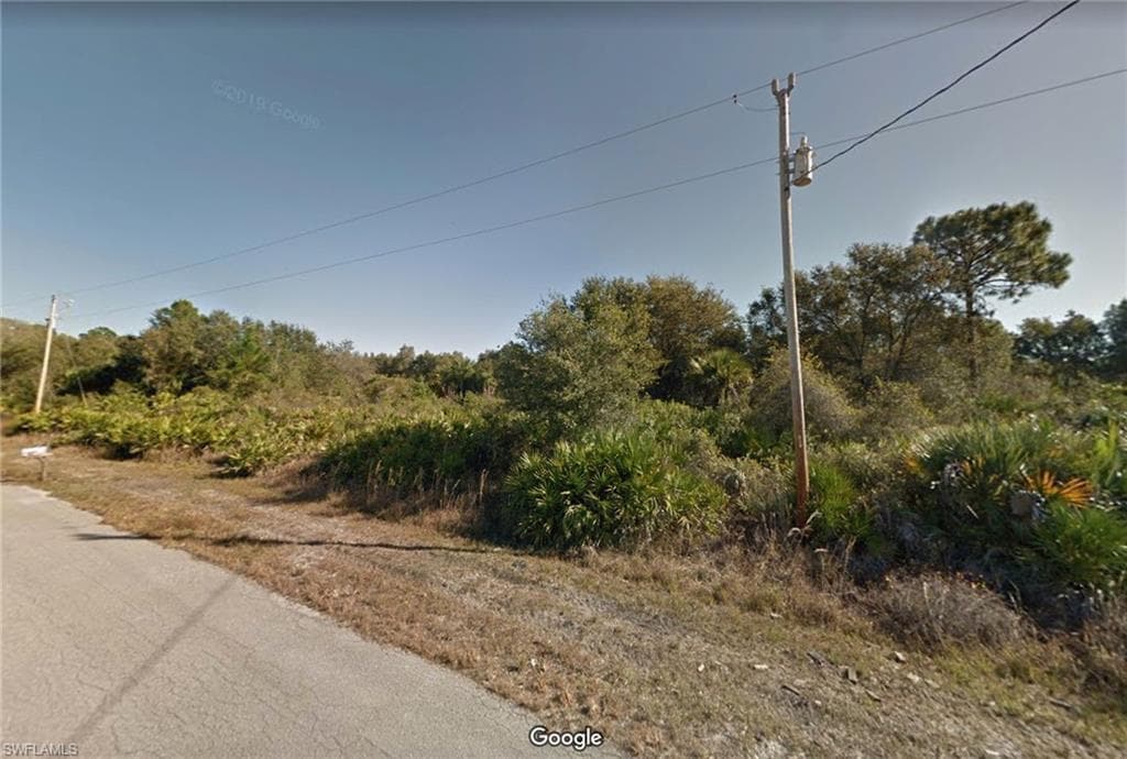609 Pelee AVE LEHIGH ACRES, FL 33974