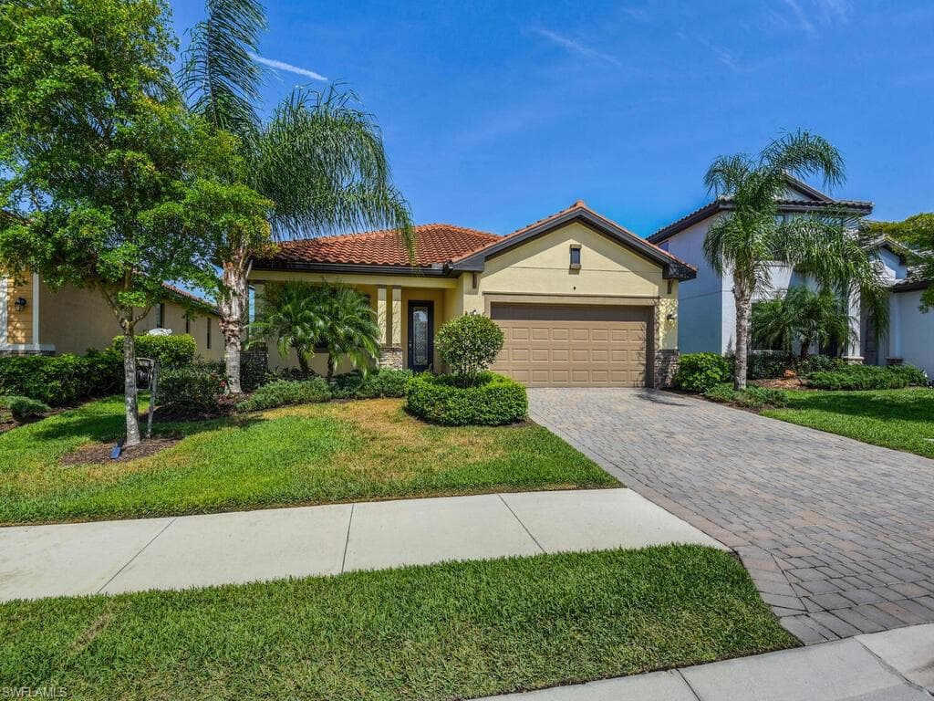 11567 Shady Blossom DR FORT MYERS, FL 33913