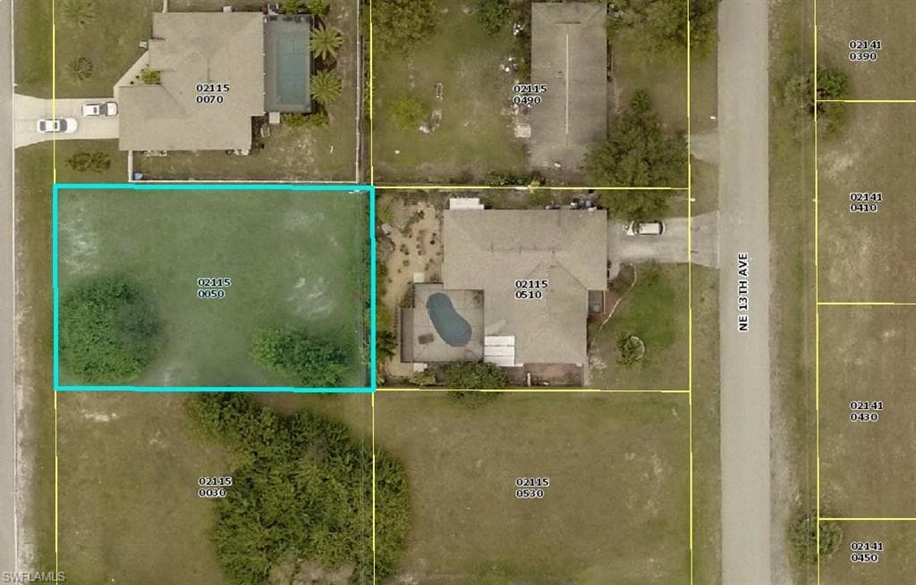 1627 NE 12th PL CAPE CORAL, FL 33909