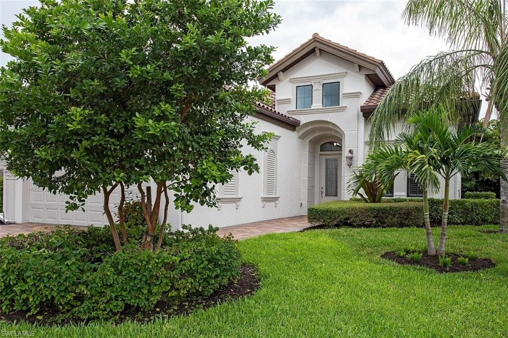 15890 Secoya Reserve CIR NAPLES, FL 34110