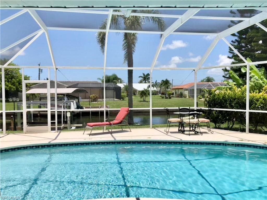 5036 SW 9th PL CAPE CORAL, FL 33914