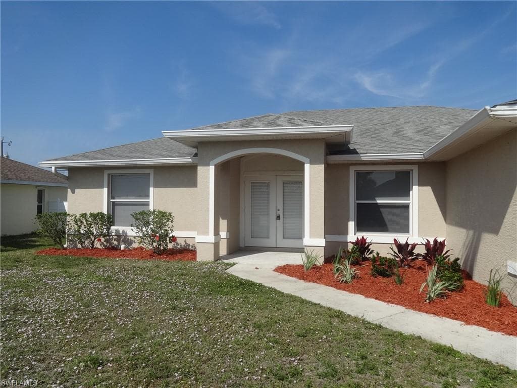 2107 SW 30th TER CAPE CORAL, FL 33914