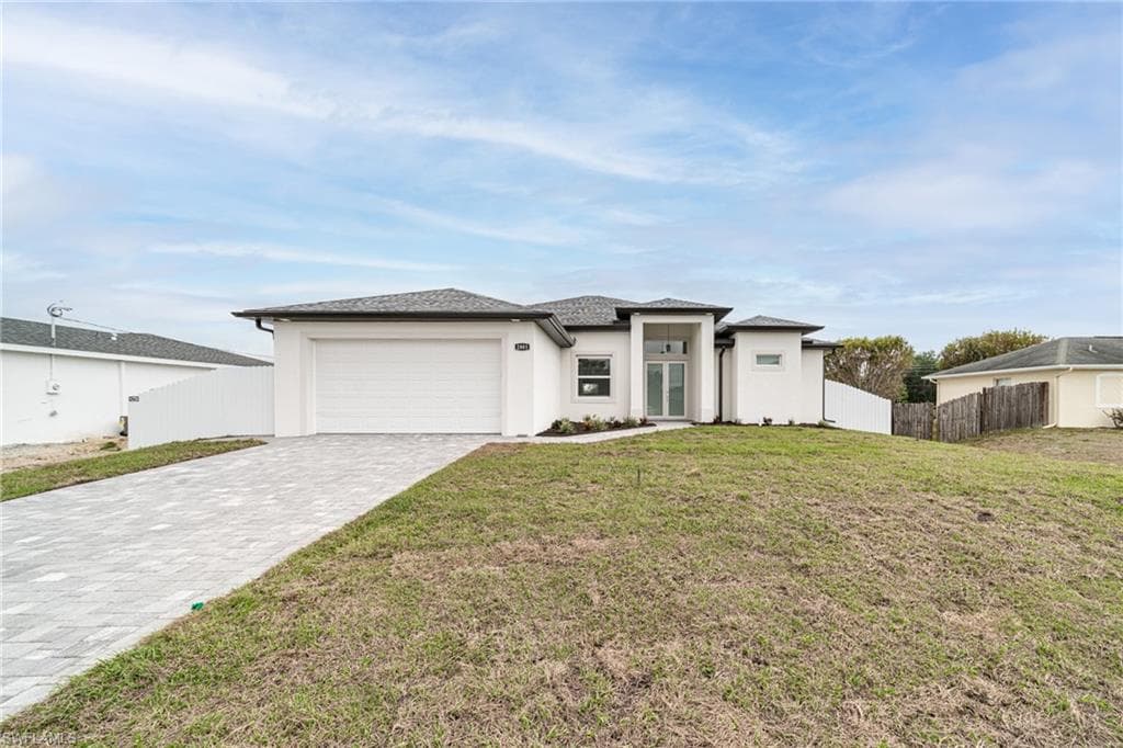 2801 NE 7th AVE CAPE CORAL, FL 33909