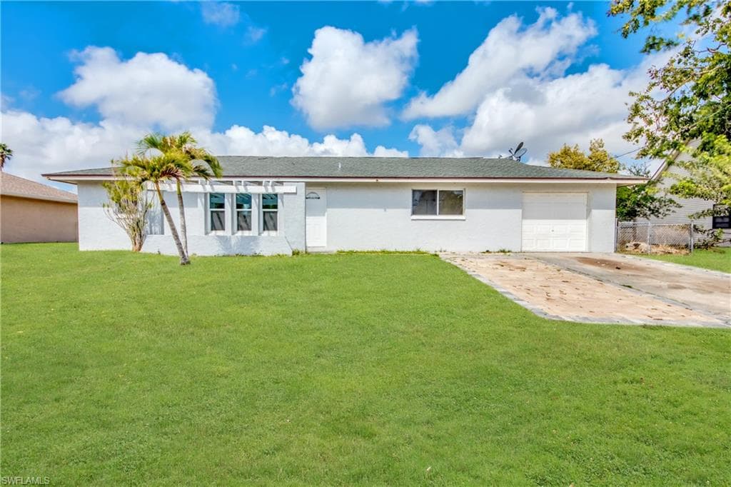 312 SE 17th PL CAPE CORAL, FL 33990