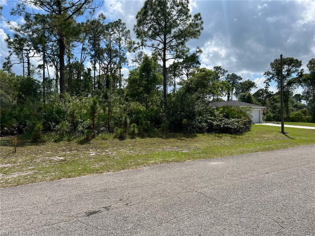 6045 Keystone CIR LABELLE, FL 33935