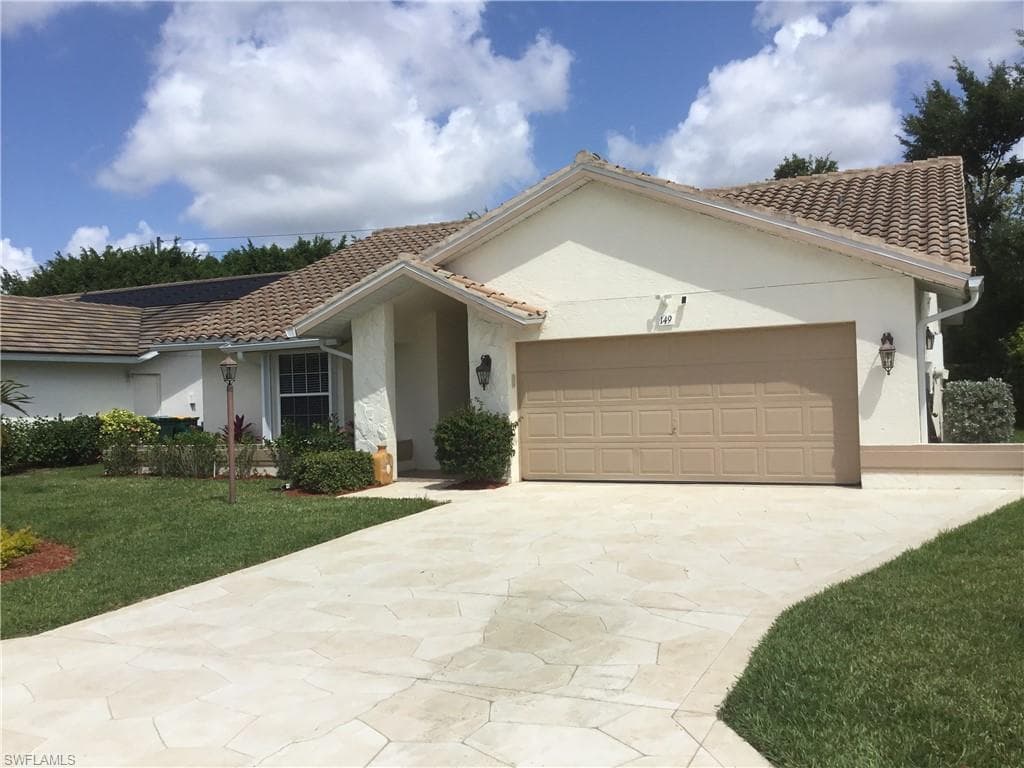 149 Saint James WAY NAPLES, FL 34104