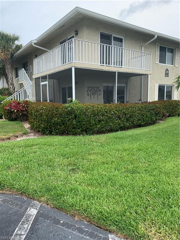 240 Palm DR 48-1 NAPLES, FL 34112