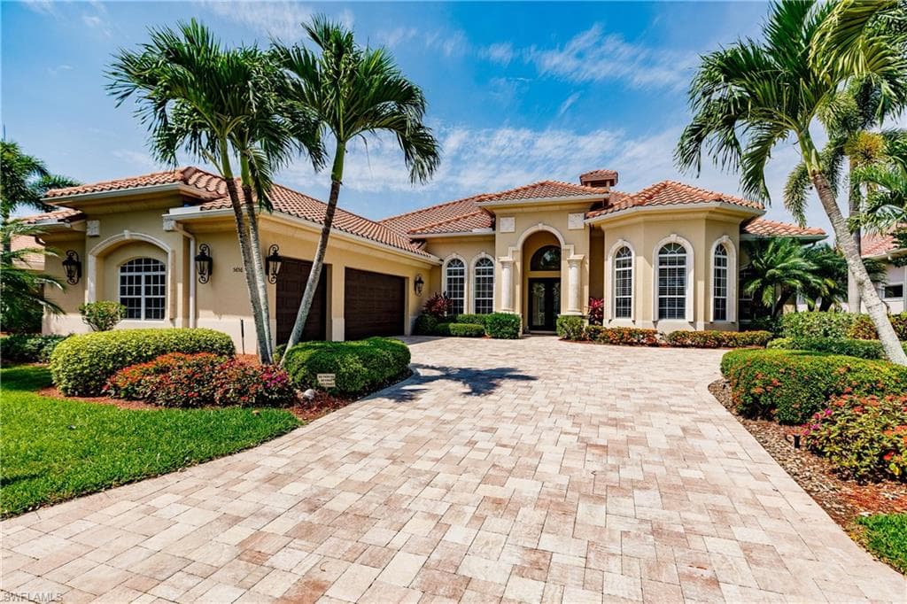 5656 Hammock Isles DR NAPLES, FL 34119