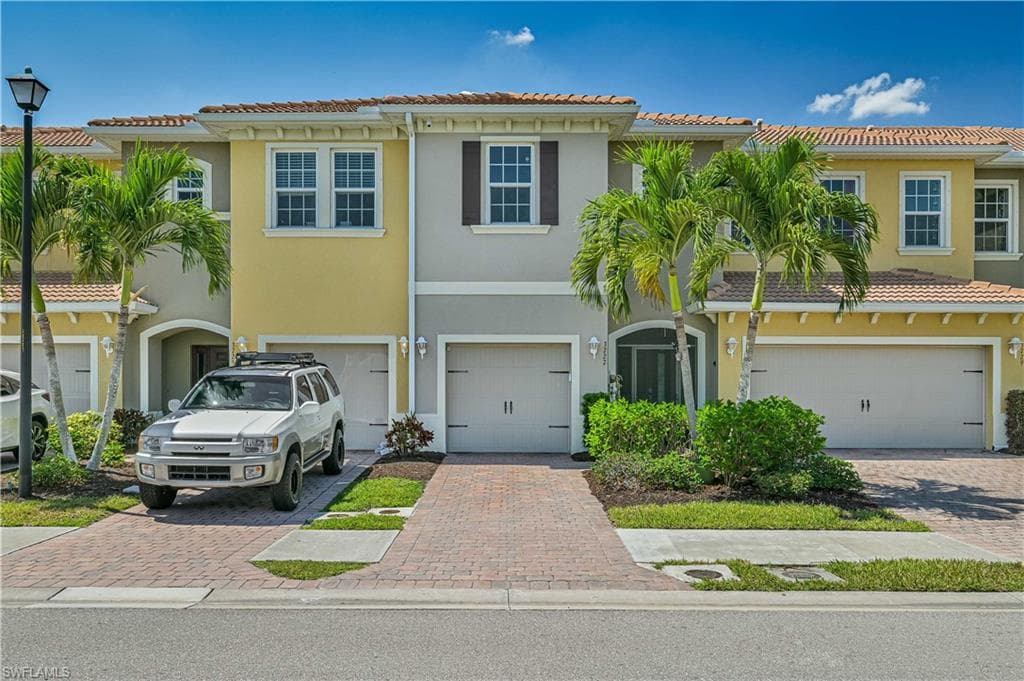 3727 Tilbor CIR FORT MYERS, FL 33916