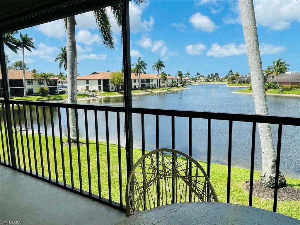 4210 Chantelle DR A202 NAPLES, FL 34112