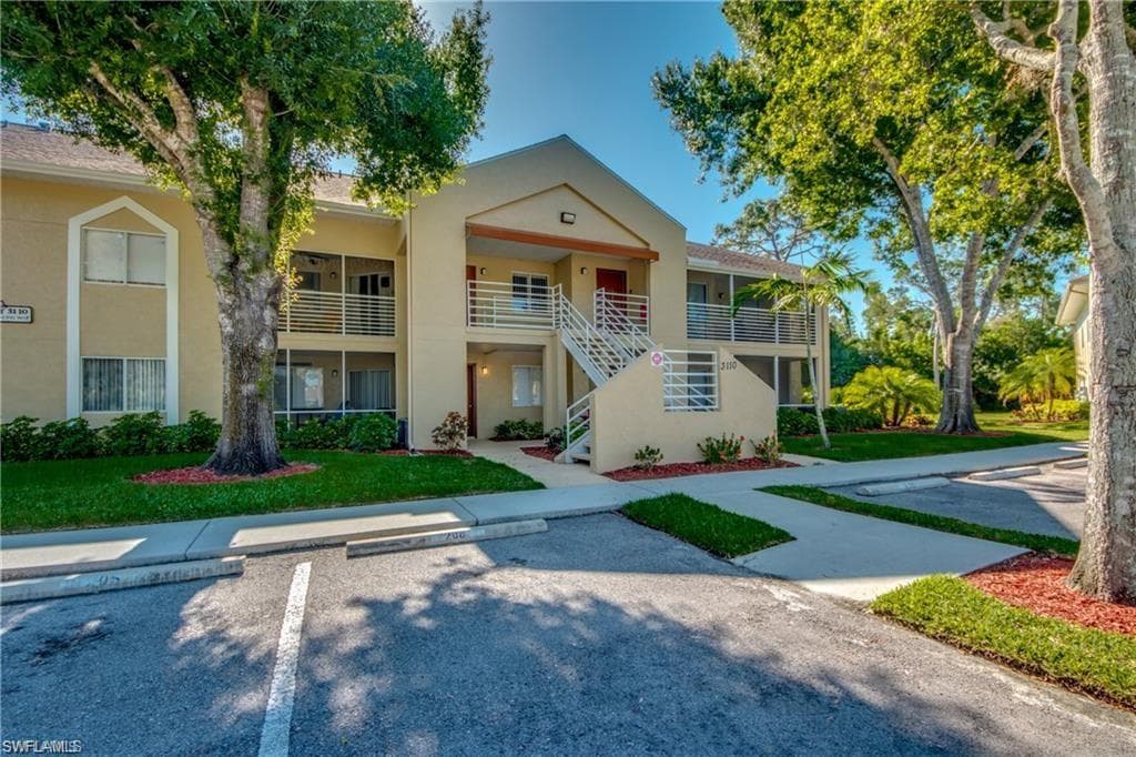 3110 Seasons WAY 206 ESTERO, FL 33928