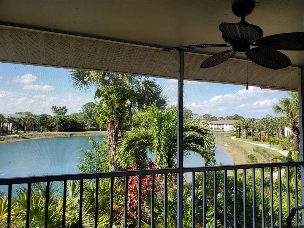 121 Gabriel CIR 1-108 NAPLES, FL 34104