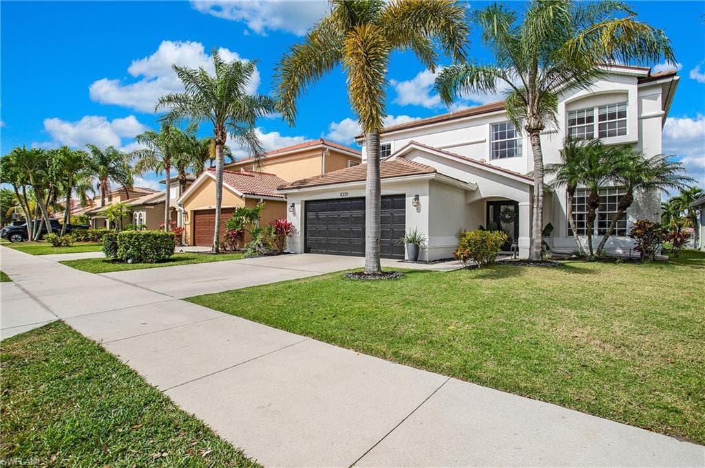8339 Laurel Lakes BLVD NAPLES, FL 34119