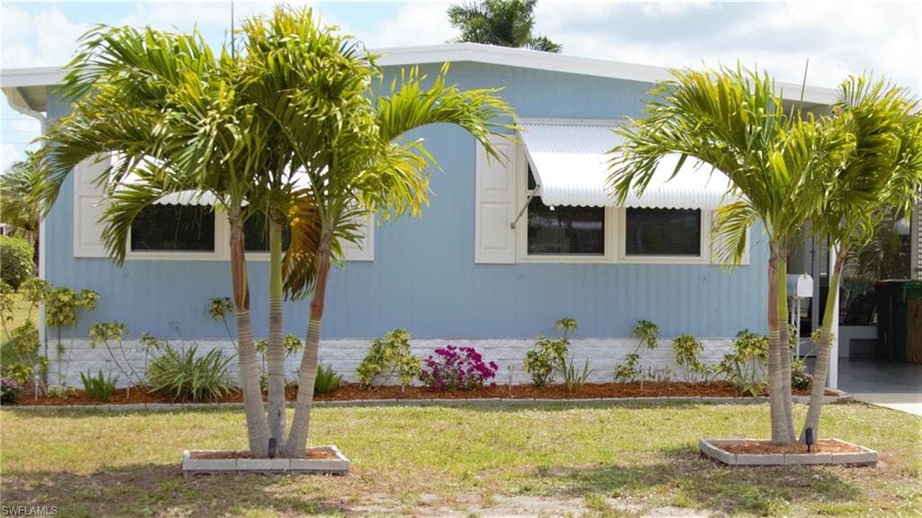12 San Remo CIR NAPLES, FL 34112