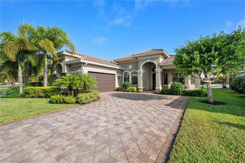 3351 Atlantic CIR NAPLES, FL 34119