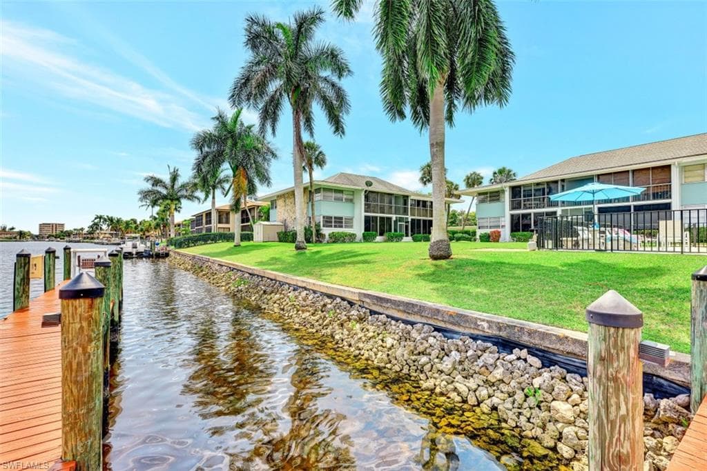 4427 Country Club BLVD I2 CAPE CORAL, FL 33904