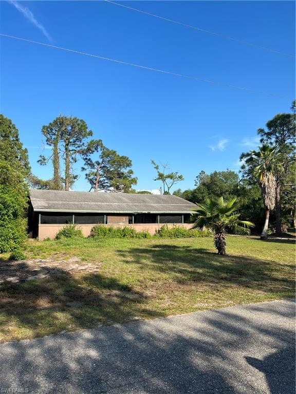 518 Willard AVE LEHIGH ACRES, FL 33972