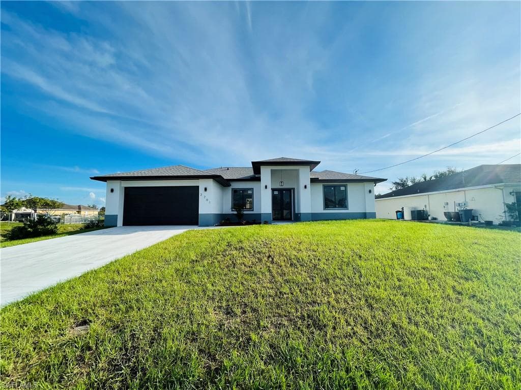 2701 2nd ST SW LEHIGH ACRES, FL 33976