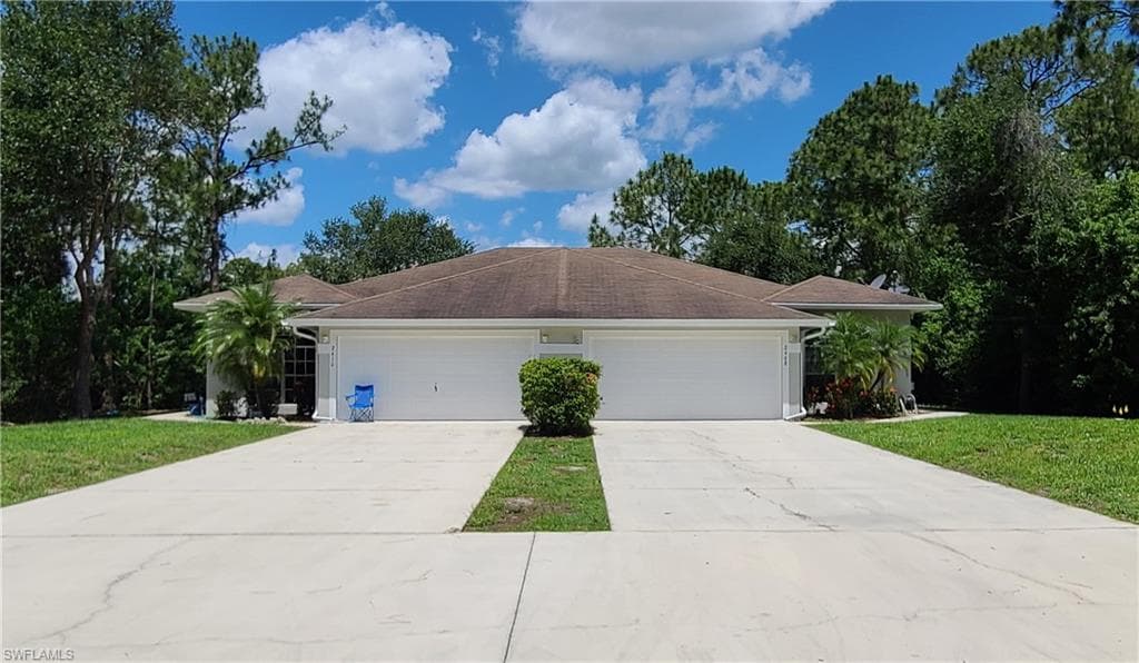 2408 / 2410 Lola AVE LEHIGH ACRES, FL 33973