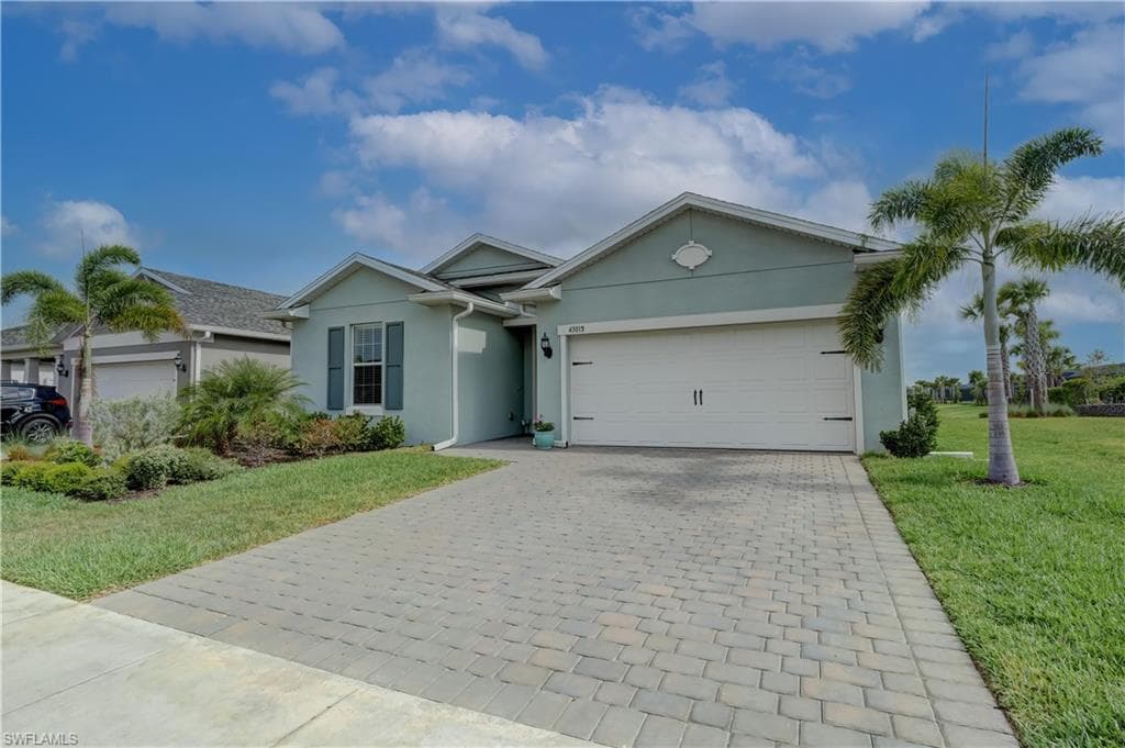 43015 Wiregrass LN Babcock Ranch, FL 33982