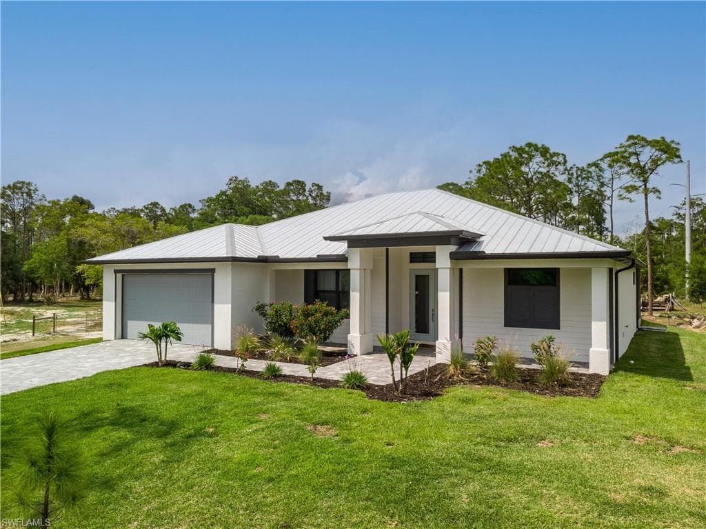 4301 South RD NORTH FORT MYERS, FL 33917