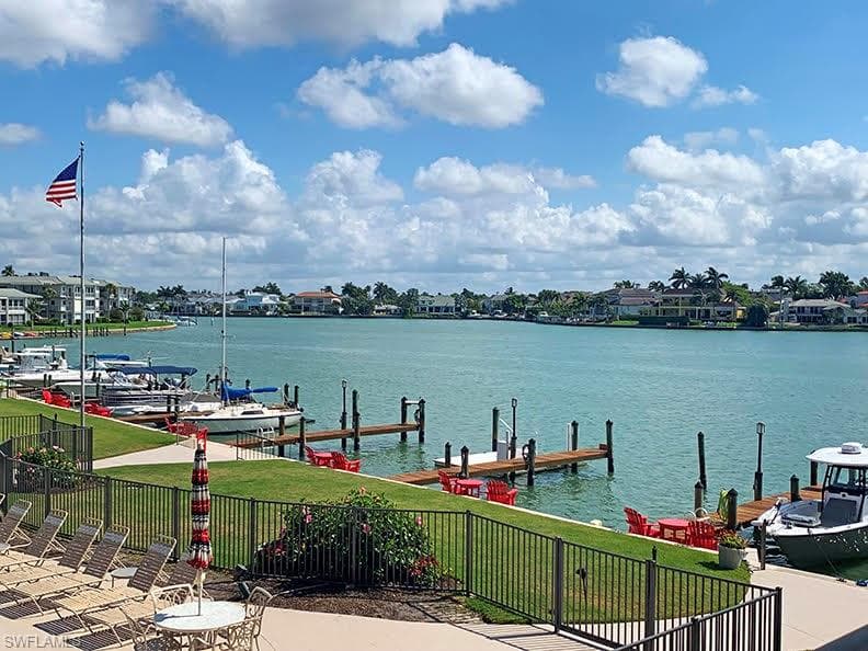 3200 Gulf Shore BLVD N 217 NAPLES, FL 34103
