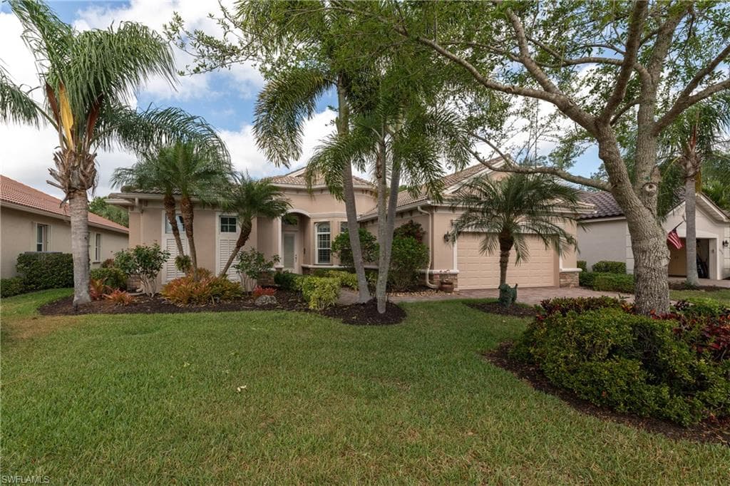10312 Yorkstone DR BONITA SPRINGS, FL 34135