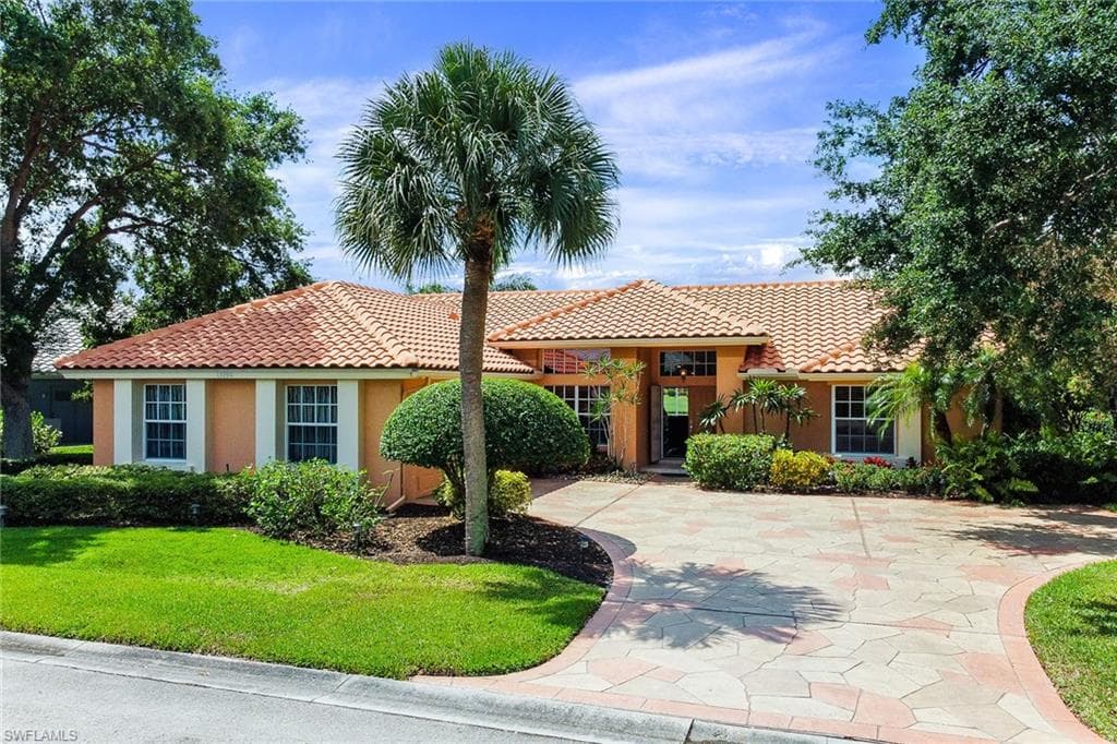 13290 Bridgeford AVE BONITA SPRINGS, FL 34135
