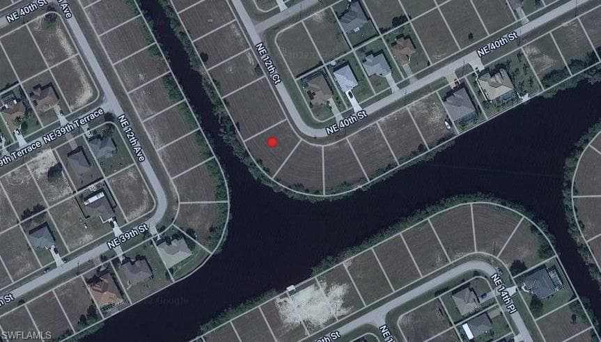 4002 NE 12th CT CAPE CORAL, FL 33909