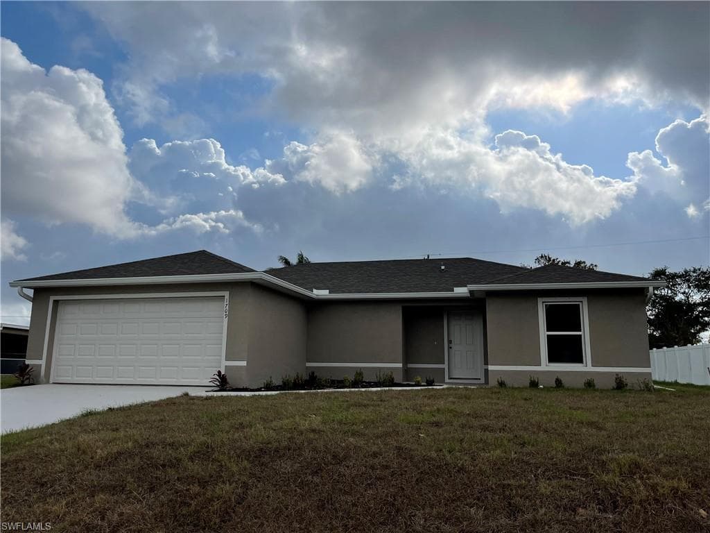 1709 2nd AVE CAPE CORAL, FL 33909