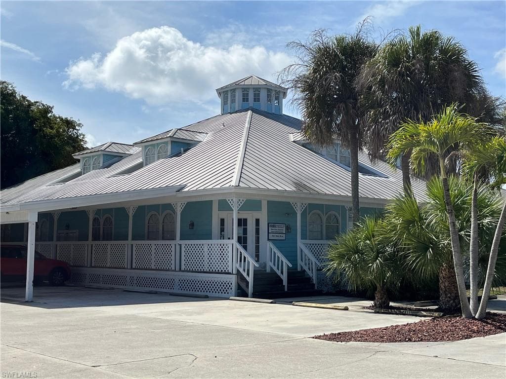 1342 Colonial BLVD D25 FORT MYERS, FL 33907