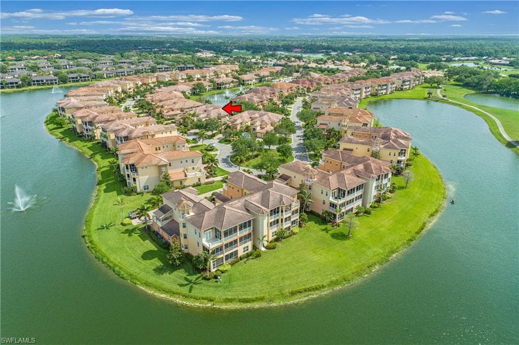 541 Avellino Isles CIR 202 NAPLES, FL 34119
