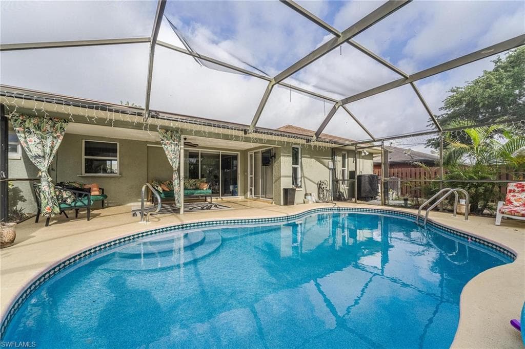 3721 SW 7th AVE CAPE CORAL, FL 33914