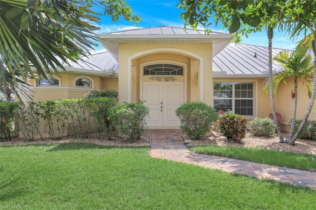 2802 SW 35th ST CAPE CORAL, FL 33914