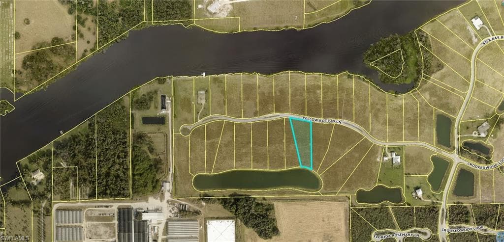 22788 Yellow Button LN ALVA, FL 33920